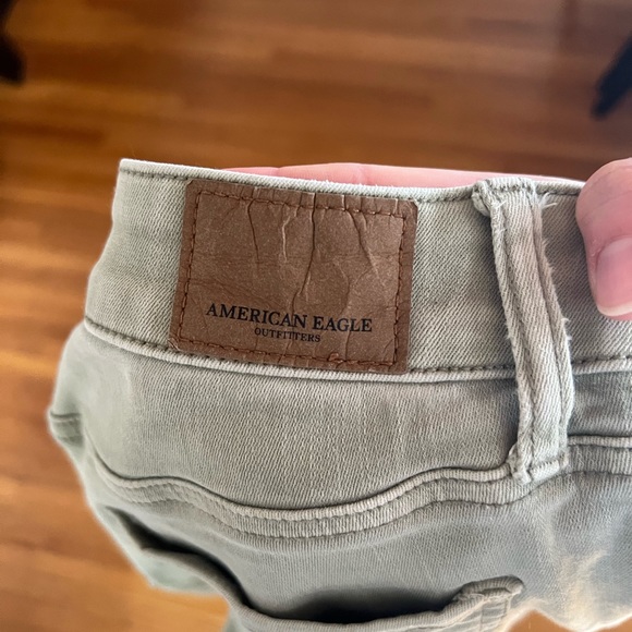 American Eagle Grey High Rise Jegging Jean - Picture 5 of 5